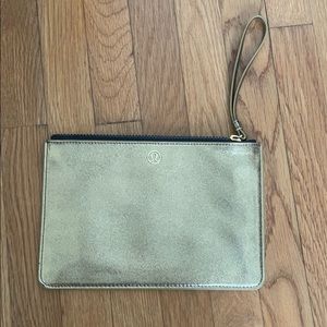 Lululemon clutch